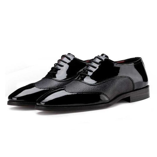 Formal Classic Wingtip Oxfords in Black