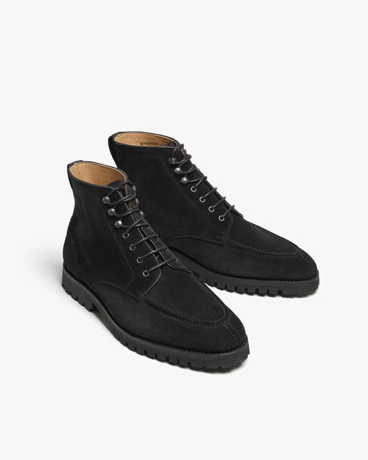 Gotham Moc-Toe Boots – Black