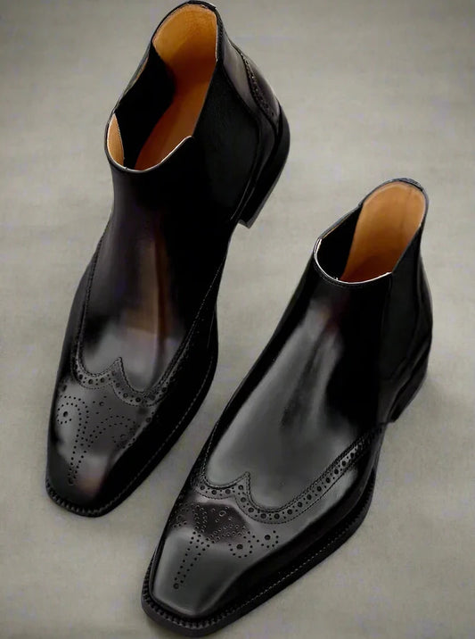 The Esquire Torronto Black Chelsea Boot: Timeless Craftsmanship for the Modern Journey