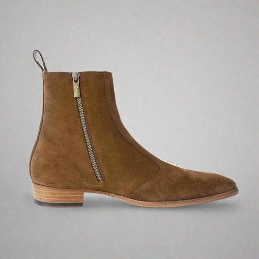 The Esquire Torronto: A Study in Sculptural Utility