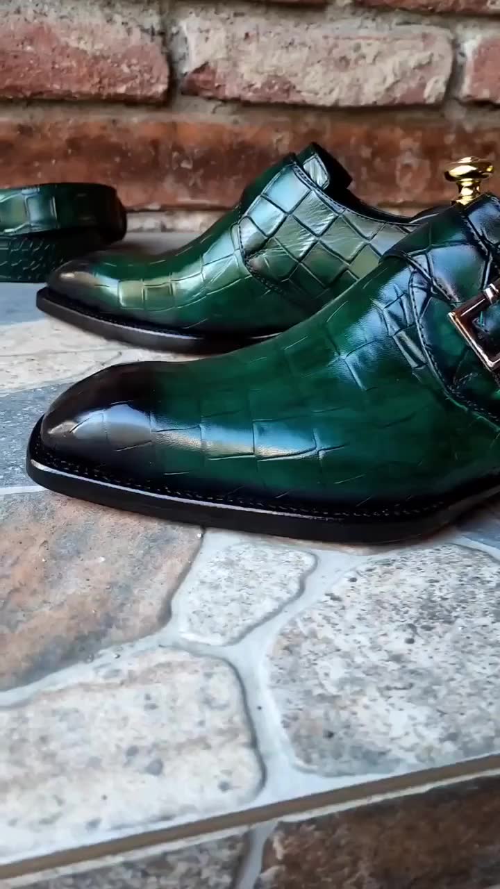 Green Monk Strap