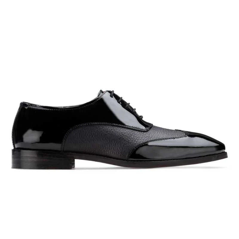 Formal Classic Wingtip Oxfords in Black