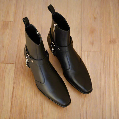 Esquire Torronto: The Robbin Boot