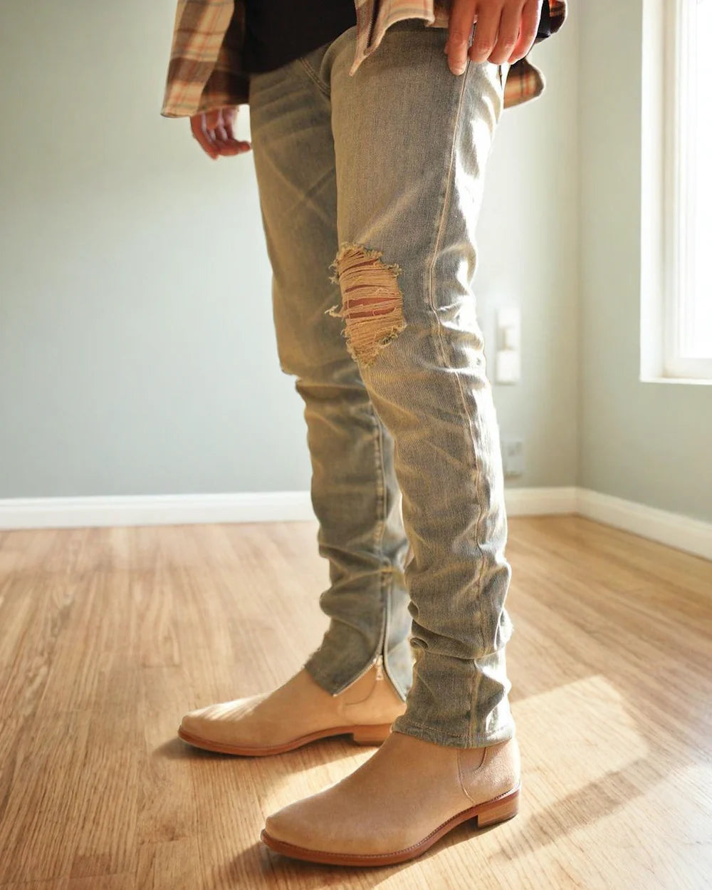 Esquire Toronto Wanderer | Handcrafted Suede Chelsea Boot